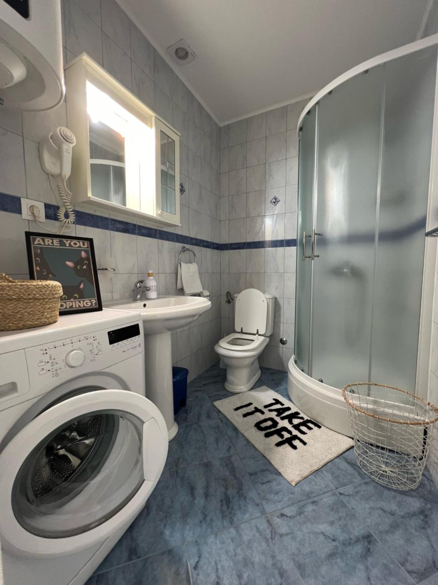 Bingo Apartment *